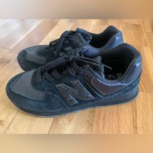 New balance 574 black onyx sz 9